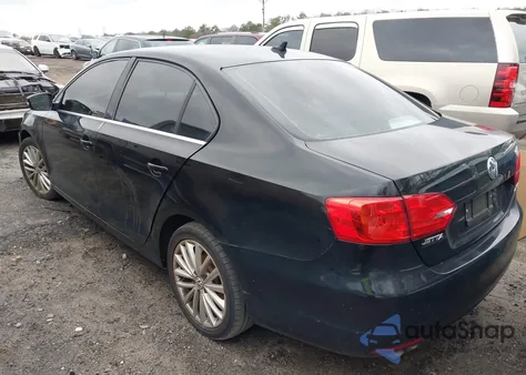 2011 Volkswagen Jetta 2.5L Sel from USA, damaged, VIN 3VWLX7AJ0BM324748